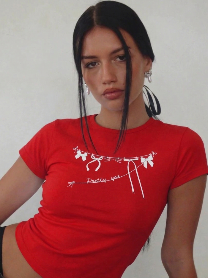 Pretty you bow red crop Tee