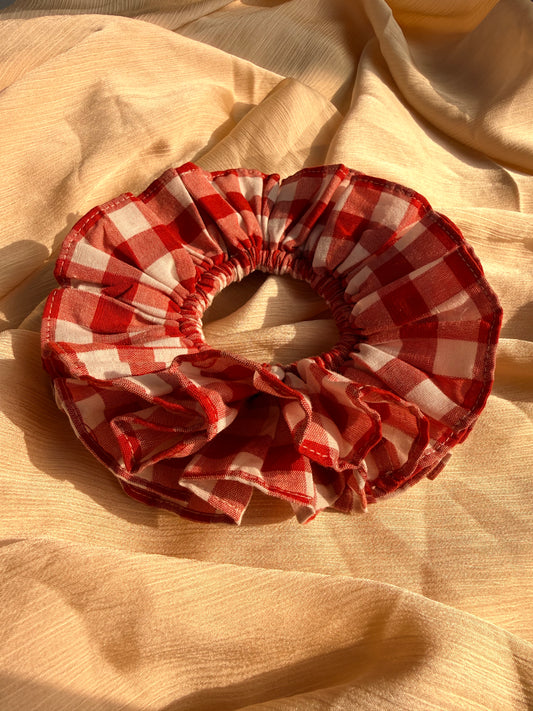 Cloud bloom red oversized scrunchie