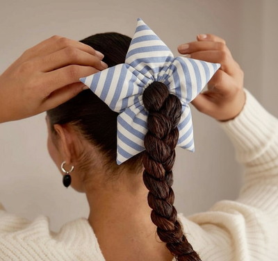 Star striped puff oversized scrunchie